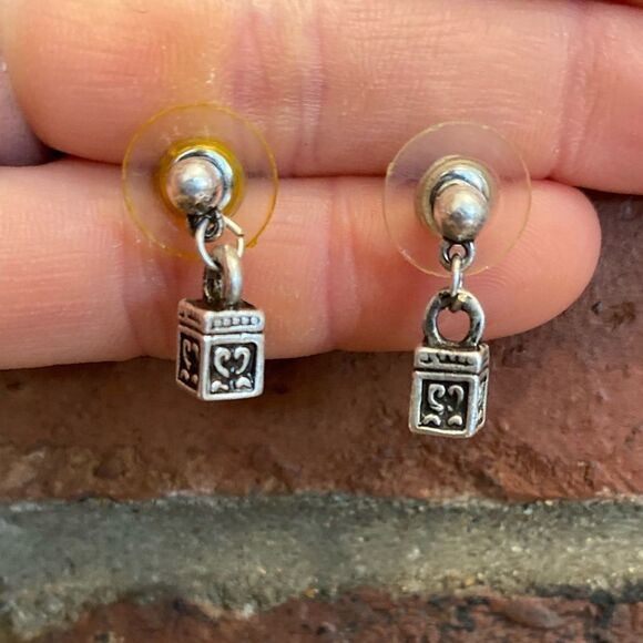 Brighton vintage‎ etched silver square post dangle earrings - Picture 1 of 5